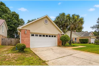 855 Mande Court, Shalimar, FL 32579 - Photo 2