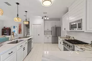 2126 Schooner Cove, Miramar Beach, FL 32550 - Photo 8