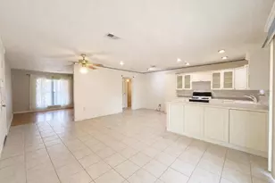 339 NW Barbara Dr, Fort Walton Beach, FL 32548 - Photo 8