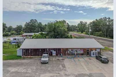 3612 Washington Street, Chipley, FL 32428 - Photo 1