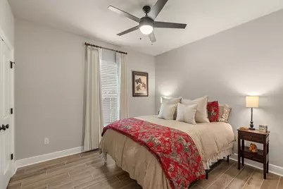 160 Hydrangea Boulevard, Freeport, FL 32439 - Photo 24