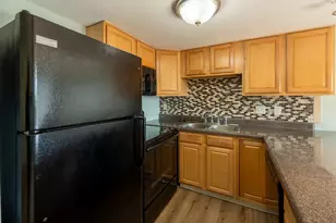 308 SW Miracle Strip Pkwy, Fort Walton Beach, FL 32548 - Photo 10