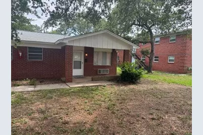 201 Skinner Street, Fort Walton Beach, FL 32547 - Photo 1