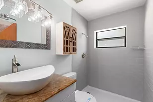 271 Anderson Dr, Mary Esther, FL 32569 - Photo 24