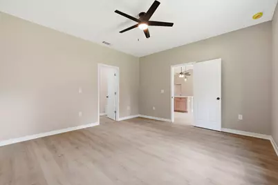 6142 Clover Street, Crestview, FL 32539 - Photo 32