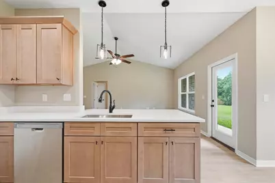 6142 Clover Street, Crestview, FL 32539 - Photo 22