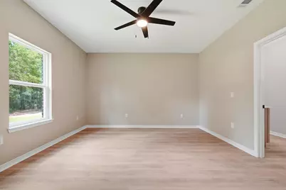 6142 Clover Street, Crestview, FL 32539 - Photo 30
