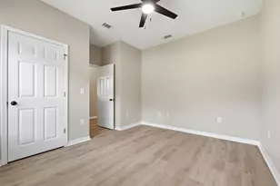 6142 Clover St, Crestview, FL 32539 - Photo 12
