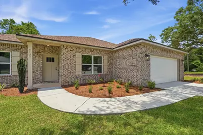 6142 Clover Street, Crestview, FL 32539 - Photo 6