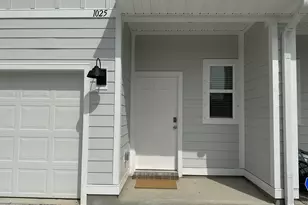 1025 McLaren Cir, Fort Walton Beach, FL 32547 - Photo 2