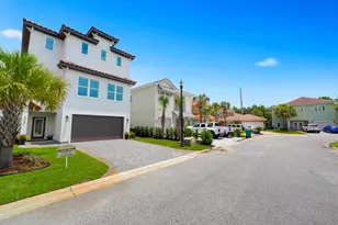 4736 Amhurst Cir, Destin, FL 32541 - Photo 4