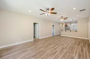 2239 Tom St, Navarre, FL 32566 - Photo 8