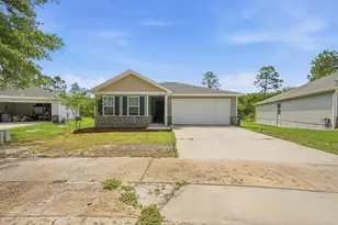 136 Pfitzer Ct, Defuniak Springs, FL 32433 - Photo 2