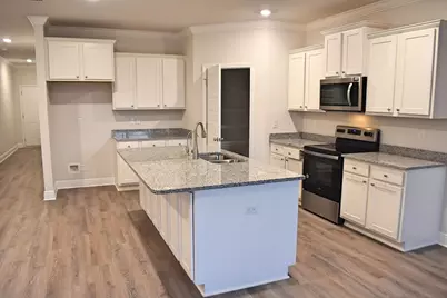 108 Dusky Way, Freeport, FL 32439 - Photo 4