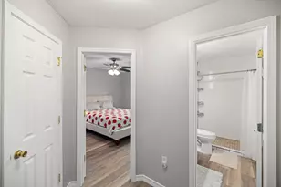 2652 Paddock Cir, Crestview, FL 32536 - Photo 28