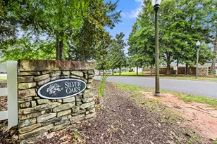 2652 Paddock Cir, Crestview, FL 32536 - Photo 92