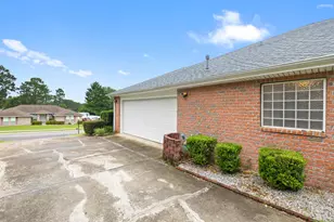 2652 Paddock Cir, Crestview, FL 32536 - Photo 72
