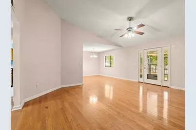 339 Evergreen Avenue, Niceville, FL 32578 - Photo 6