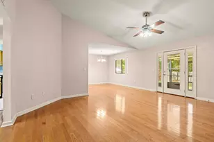 339 Evergreen Ave, Niceville, FL 32578 - Photo 6