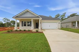 2827 Blackbird Ct, Crestview, FL 32539 - Photo 1
