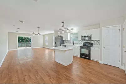 315 Apple Drive, Crestview, FL 32536 - Photo 6