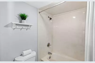 1040 Hwy 98 E #718, Destin, FL 32541 - Photo 16