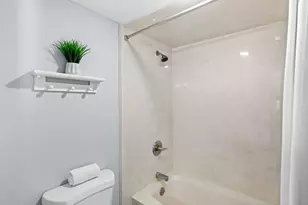 1040 Hwy 98 E, Destin, FL 32541 - Photo 16