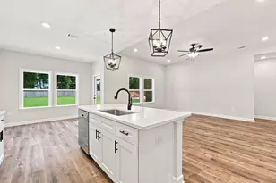 2828 Blackbird Ct, Crestview, FL 32539 - Photo 28