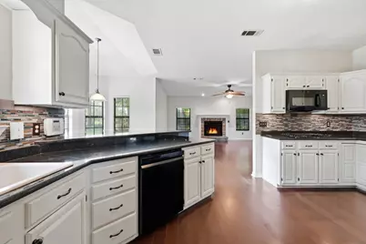 116 Baywind Drive, Niceville, FL 32578 - Photo 18