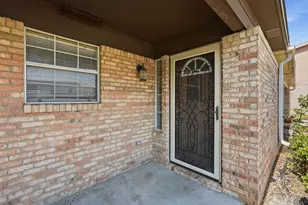 1807 Whispering Oaks Ln, Fort Walton Beach, FL 32547 - Photo 2
