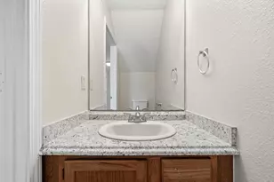 1807 Whispering Oaks Ln, Fort Walton Beach, FL 32547 - Photo 18