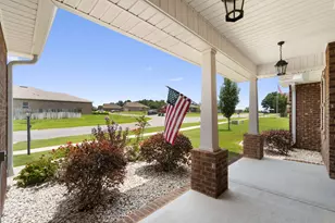 2382 Cumberland Way, Crestview, FL 32536 - Photo 8