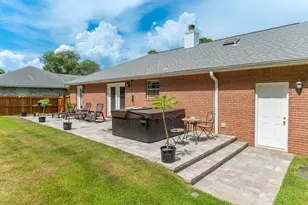 1931 Commodore Dr, Navarre, FL 32566 - Photo 20