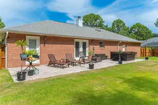 1931 Commodore Dr, Navarre, FL 32566 - Photo 24