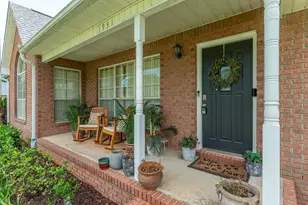 1931 Commodore Dr, Navarre, FL 32566 - Photo 4