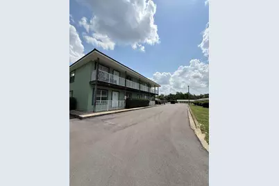 565 Florosa Court, Mary Esther, FL 32569 - Photo 8