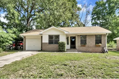 1109 45th Street, Niceville, FL 32578 - Photo 4