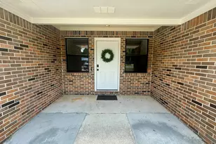 556 Lee Ave, Crestview, FL 32539 - Photo 4