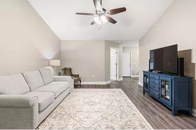 3172 Main Street, Crestview, FL 32539 - Photo 8