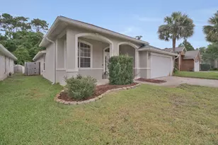 272 Tecumseh Ln, Mary Esther, FL 32569 - Photo 2