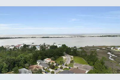 272 Tecumseh Lane, Mary Esther, FL 32569 - Photo 38