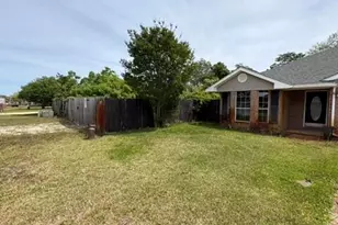 1270 Harrison Ave, Gulf Breeze, FL 32563 - Photo 2