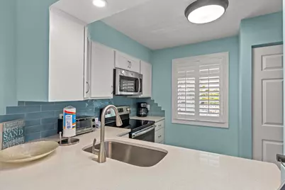 502 Gulf Shore Drive #215, Destin, FL 32541 - Photo 4