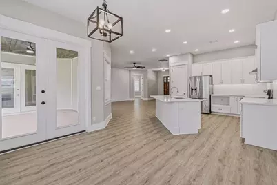258 W Bayou Forest Drive, Freeport, FL 32439 - Photo 14