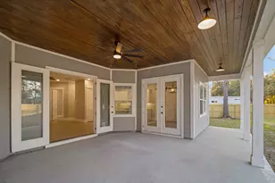 258 W Bayou Forest Dr, Freeport, FL 32439 - Photo 36