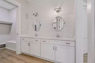 258 W Bayou Forest Dr, Freeport, FL 32439 - Photo 20