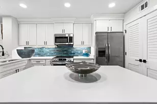 813 Harbour Point Dr, Miramar Beach, FL 32550 - Photo 10