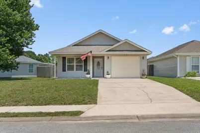 1974 Crosscreek Circle, Gulf Breeze, FL 32563 - Photo 1