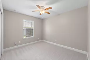 1974 Crosscreek Cir, Gulf Breeze, FL 32563 - Photo 24
