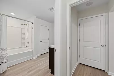 352 Merlin Court, Crestview, FL 32539 - Photo 24